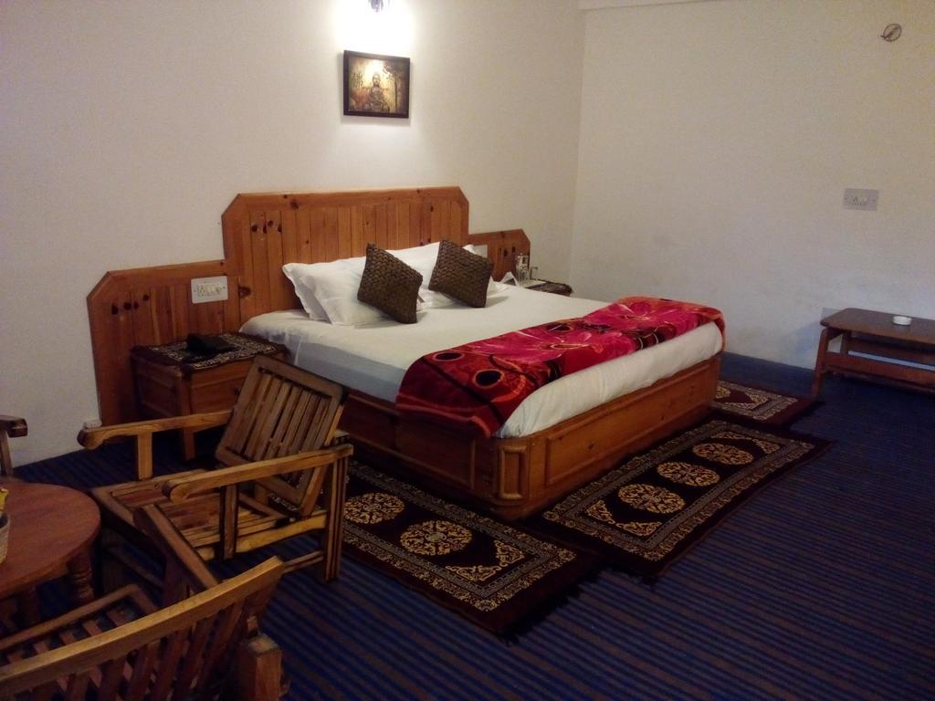 Akash Hills Hotel Manali (Himachal Pradesh) Exterior photo