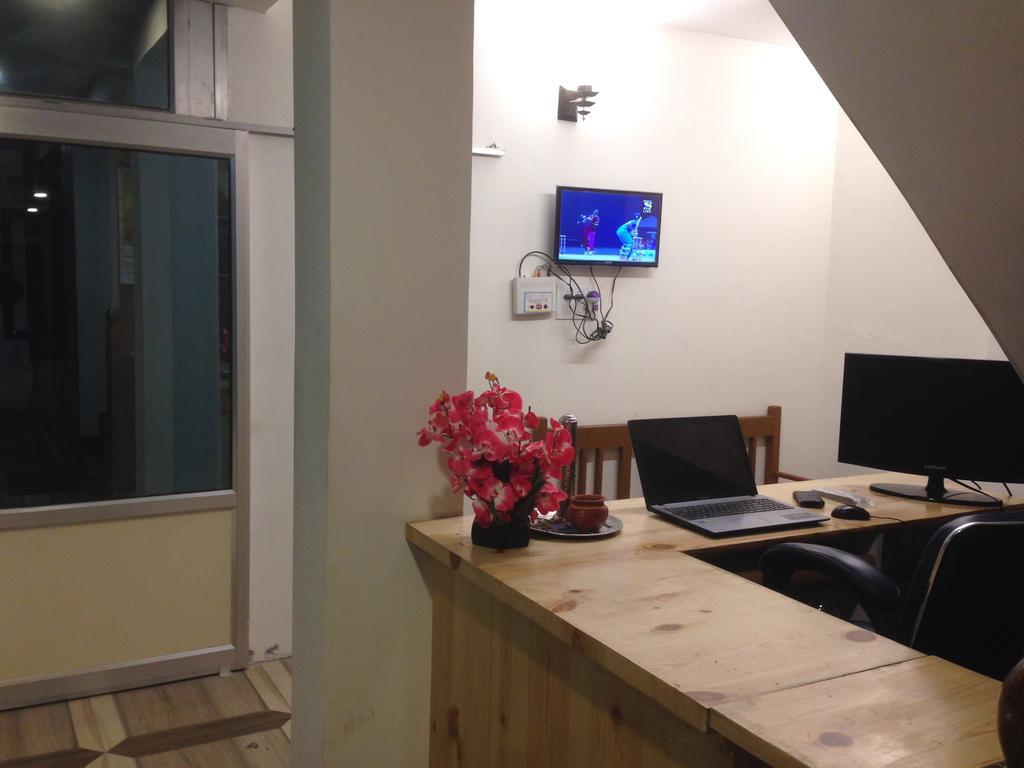 Akash Hills Hotel Manali (Himachal Pradesh) Exterior photo