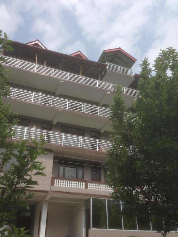 Akash Hills Hotel Manali (Himachal Pradesh) Exterior photo